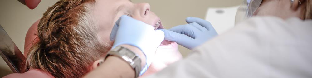 child getting dental exam